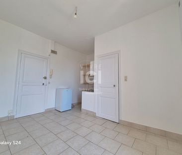 Location Appartement 1 pièce 15m² - Photo 3