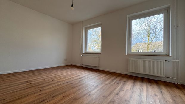 *** Riskieren Sie einen Blick! *** - Photo 1