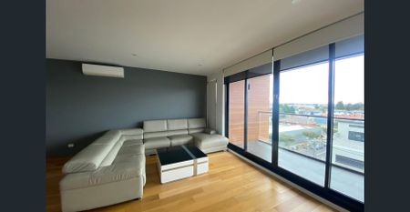 The Penthouse - Photo 4