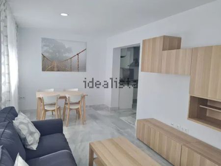 Alquiler de piso en Calle Lope de Rueda - Photo 2