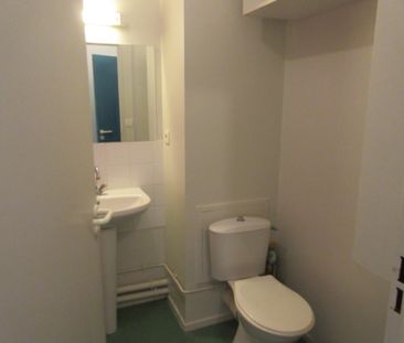 Location Appartement 1 pièce 25m² - Photo 4