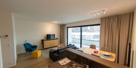 Appartement te huur in Evere voor € 1.450 met 2 slaapkamers - Photo 2