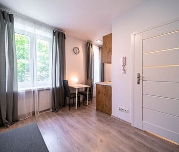 Warszawa Praga-Południe, Głucha - Zdjęcie 5