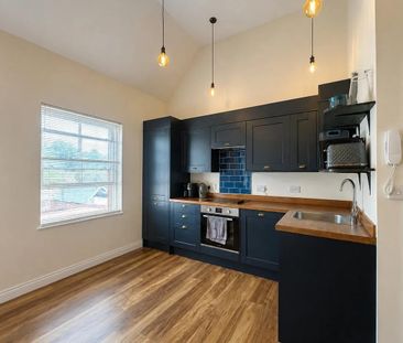Totteridge Avenue, High Wycombe - Photo 3