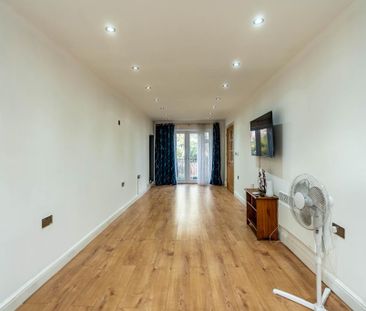 3 bedroom detached house to rent - Photo 1
