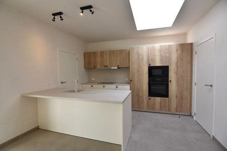 Gloednieuwe half open woning in RSL - Photo 4