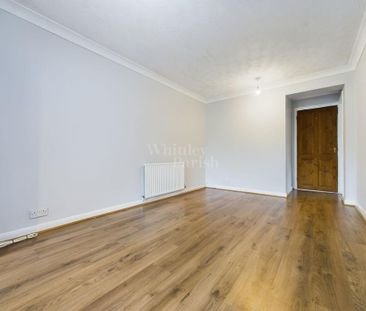 3 bedroom semi-detached bungalow to rent - Photo 1