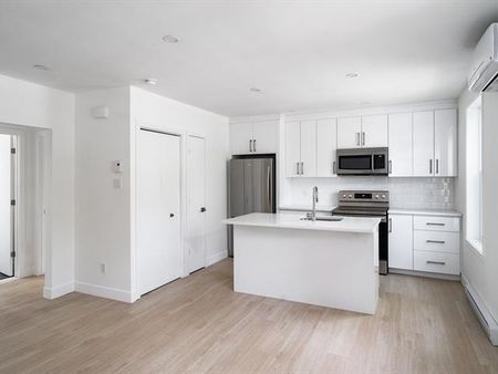 651 Rue St Germain - Photo 2