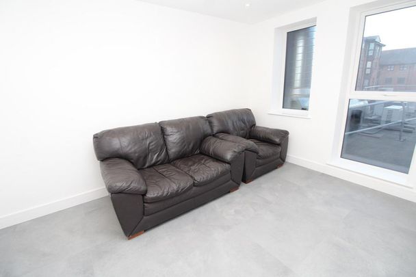 2 bedroom maisonette to rent - Photo 1