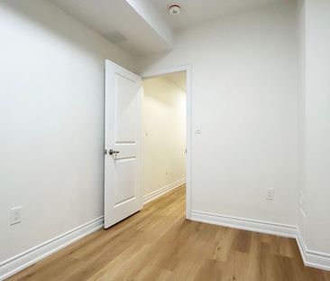 For Lease - 19 William Crawley Way, Oakville, Ontario - Photo 2