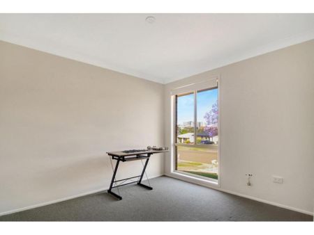 37 Cygnet Avenue, Blackbutt, NSW 2529 - Photo 3