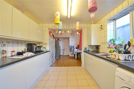 Gloucester Road, Horfield - Photo 3