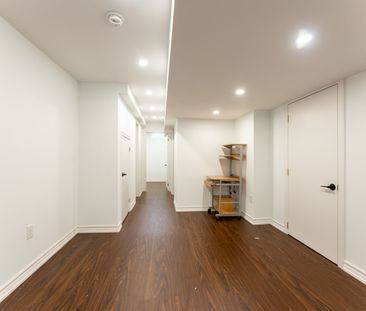 For Lease - 1 Green Hollow Court, Markham, Ontario - Photo 3