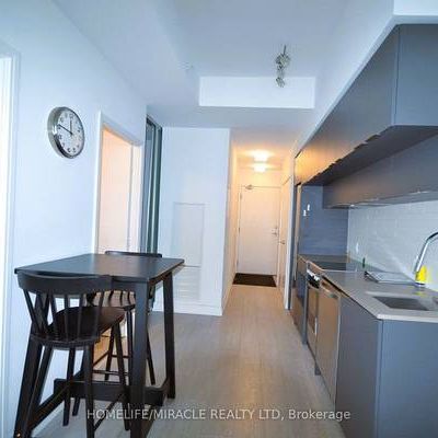 Dundas St/Jarvis-Modern Furnished 1Bdrm+Den 1Bath 1Locker - Photo 3