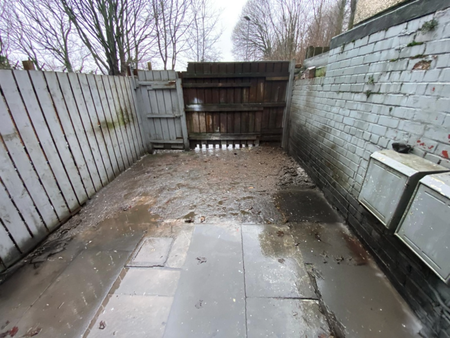 2 bedroom ground floor flat to rent - Photo 3