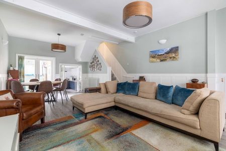 4 bedroom house to rent - Photo 2