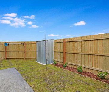 Beautiful 4-Bedroom Home with Stunning Parkland Views!! - Photo 6