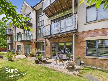 2 bedroom apartment to rent - Photo 5