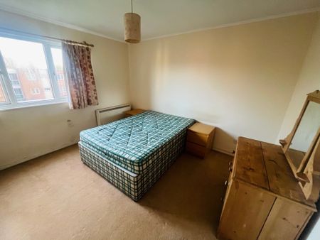 StonechatDrive, BIRMINGHAM - Photo 3