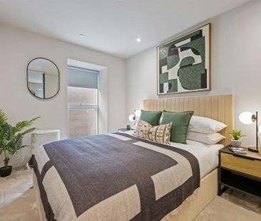 1 Bedroom Apt ( DMR), Lady Pirrie House, 5 Shipwright Way, Titanic ... - Photo 3