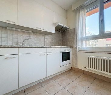 Bel appartement rafraîchi de 3 pièces au rez - Photo 3