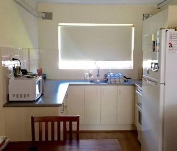 COSY 2 BEDROOM UNIT - Photo 2