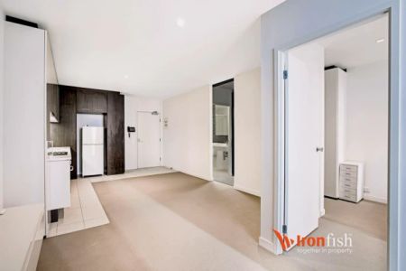 2 Bed, 1 Bath - Photo 3