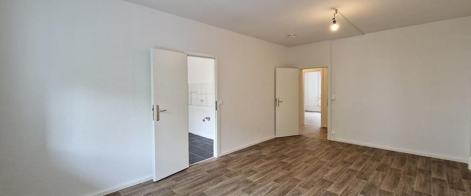 Stilvoll & bequem: 2-Zimmer-Wohnung mit Aufzug und modernem Duschbad *Ab 15.03.2026 bezugsfertig* - Foto 1