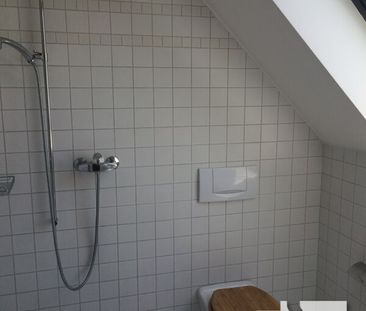 APPARTEMENT DE 2½ PIECES DUPLEX SUR RUE PIETONNE DU CENTRE VILLE - Photo 2