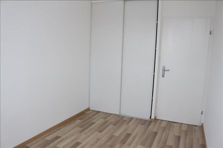 3 pièces - 60,18 m² - 3ème étage - Colocation non autorisée - Photo 3