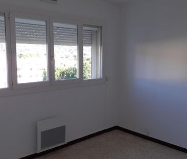 Location Appartement 2 pièces 44m² DRAGUIGNAN 83300 - Photo 3