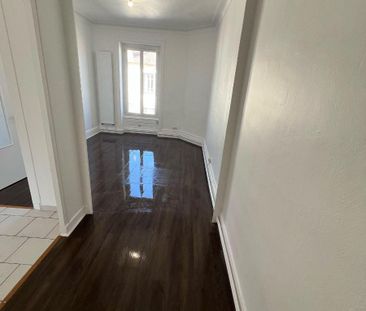 Location Appartement 3 pièces 65m² VILLEURBANNE 69100 - Photo 6