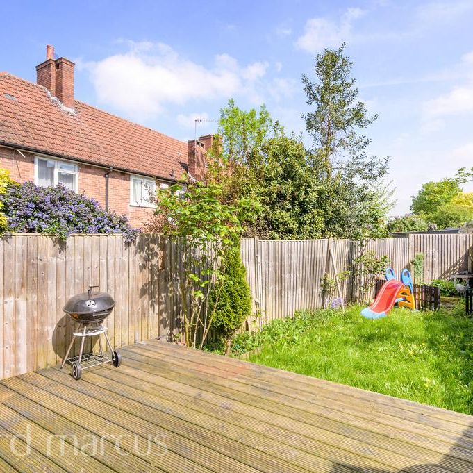 2 bedroom terraced house to rent - Photo 1