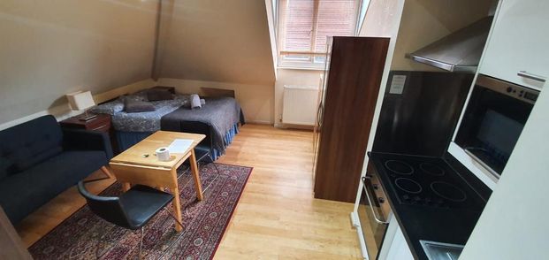 Studio to rent - Photo 1
