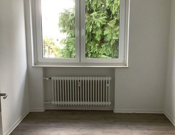 Komm nach Sterkrade: renovierte 3 Zimmer mit Balkon in super ruhiger Wohnsiedlung - Foto 1