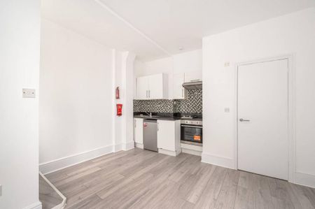 Studio to rent - Photo 3