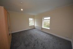 2 bed House - End Terrace for Rent - Photo 3