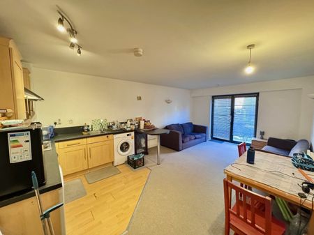 Park West, City Centre, NG7, Nottingham - Photo 5