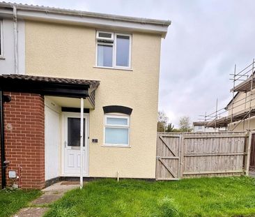 2 bedroom end of terrace house to rent - Photo 1