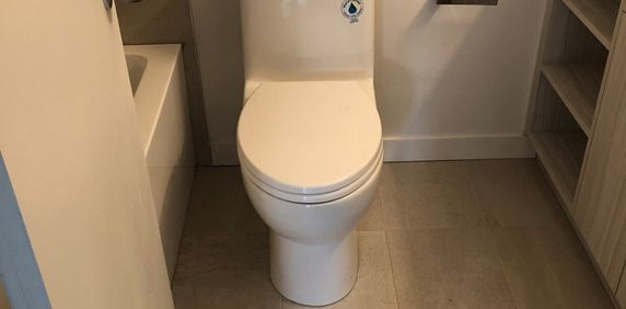 Laurentian Towers - Photo 2