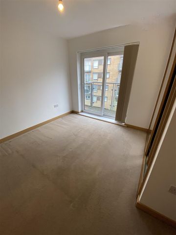 2 Bedroom Flat - Photo 5