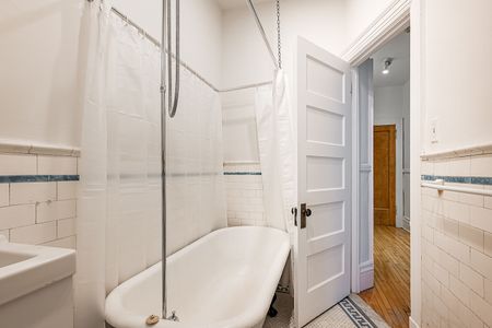 2150 Tupper Street, Montréal, QC - Photo 2
