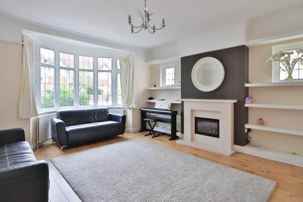 5 bedroom semi-detached house to rent - Photo 1