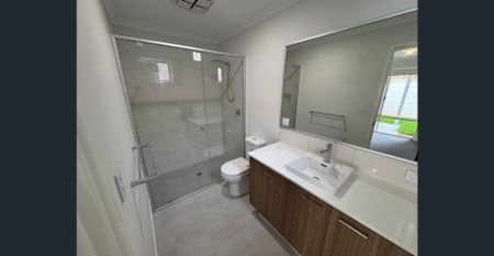 Brand New - Spacious Home! - Photo 2