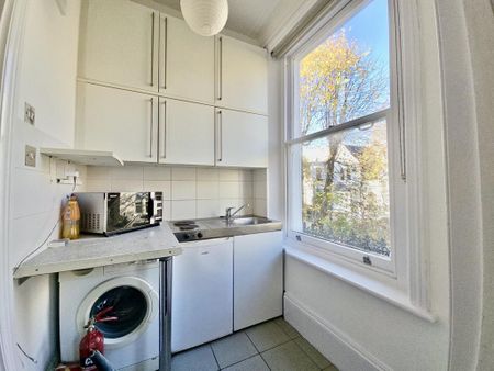 Studio to rent - Photo 3