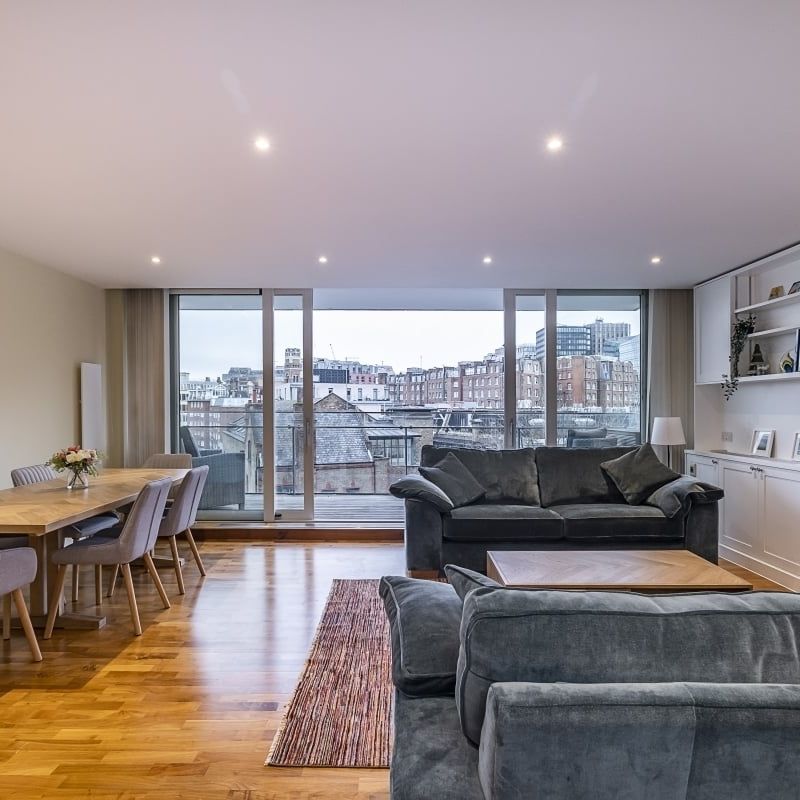 3 bedroom flat to rent - Photo 1