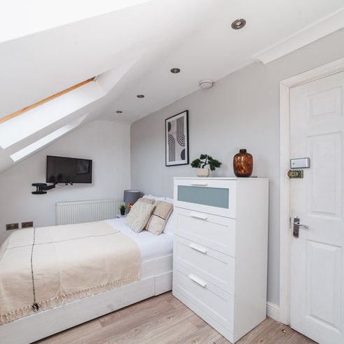 Lexden Road - Photo 1