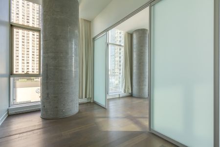 Appartement à louer, Montréal (Ville-Marie) - Photo 2