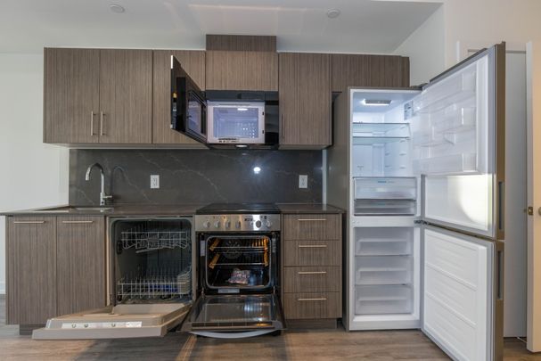 For Lease - 871 Sheppard Avenue Unit# 41, Toronto, Ontario - Photo 1