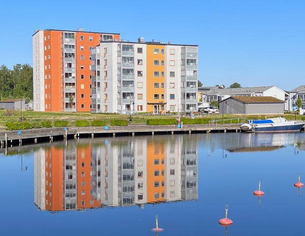 Nyhamnsvägen 12 - Foto 1
